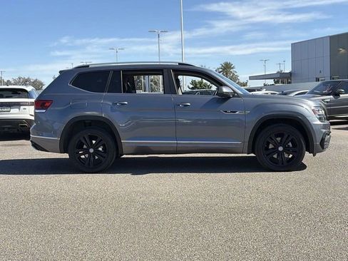 Used 2019 Volkswagen Atlas SE w/ Panoramic Sunroof Package image 5