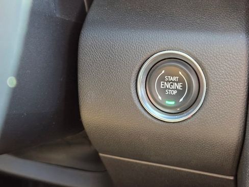 Used 2026 GMC Acadia Elevation w/ Elevation Premium Package image 37