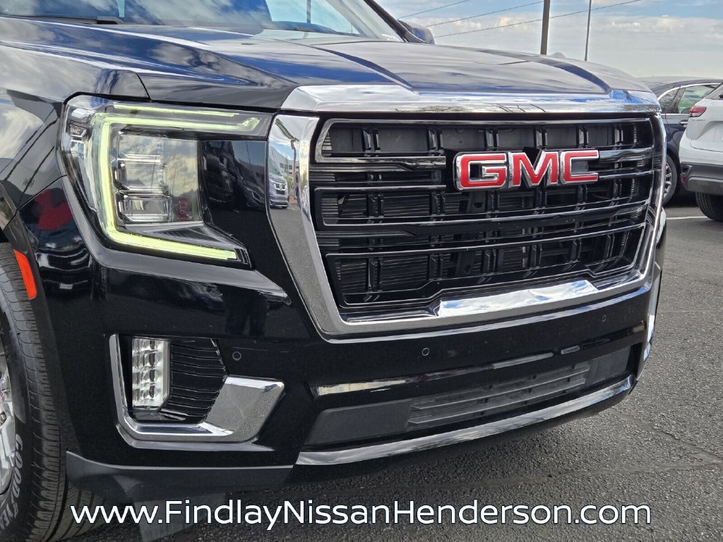 Used 2023 GMC Yukon SLE RWD image 8