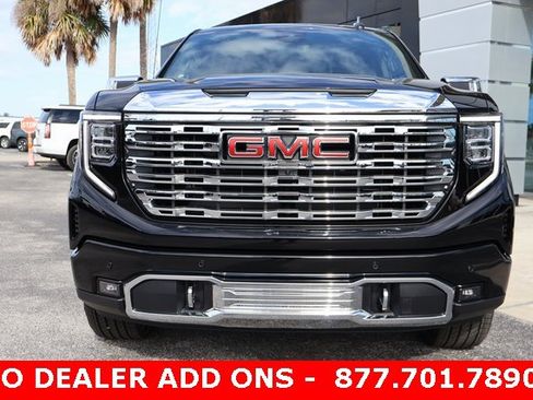 New 2026 GMC Sierra 1500 Denali w/ Technology Package image 3