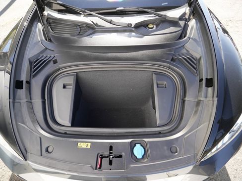 Used 2022 Audi e-tron GT Premium Plus image 17