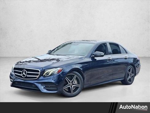 Used 2018 Mercedes-Benz E 300 image 1