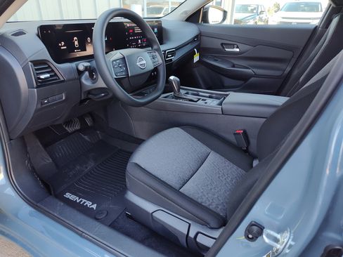 New 2026 Nissan Sentra SV image 2