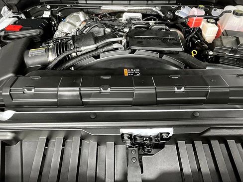 New 2026 GMC Sierra 2500 SLE w/ SLE Value Package; image 2
