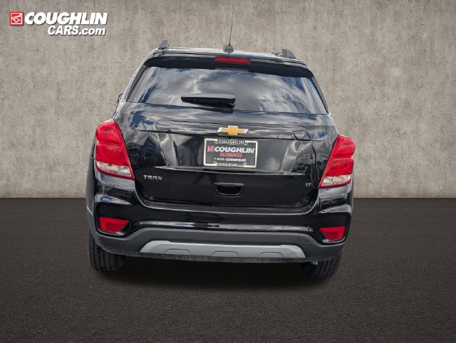 Used 2019 Chevrolet Trax LT w/ LT Convenience Package FWD image 6