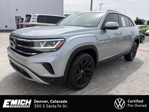 Certified 2022 Volkswagen Atlas Cross Sport SE AWD/4WD image 1