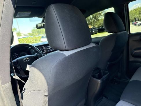 Used 2023 Toyota Tacoma TRD Sport RWD image 15