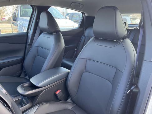 New 2026 Nissan Leaf SV+ image 9