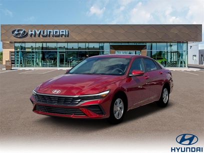 New 2026 Hyundai Elantra SE