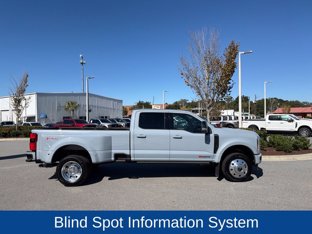 Used 2026 Ford F450 Platinum w/ FX4 Off-Road Package AWD/4WD image 9