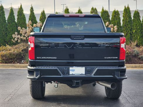 New 2026 Chevrolet Silverado 2500 Custom w/ Custom Value Package image 9