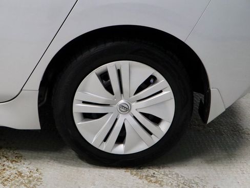 Certified 2023 Nissan Leaf S image 18