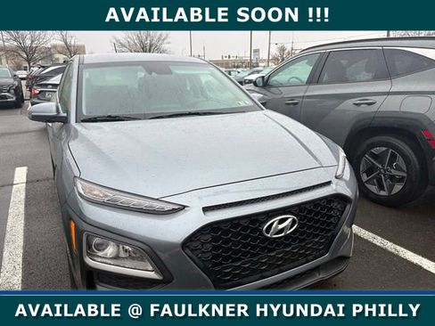 Used 2021 Hyundai Kona SE w/ Cargo Package image 1