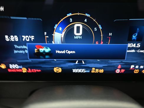 Certified 2025 Chevrolet Traverse LT image 18