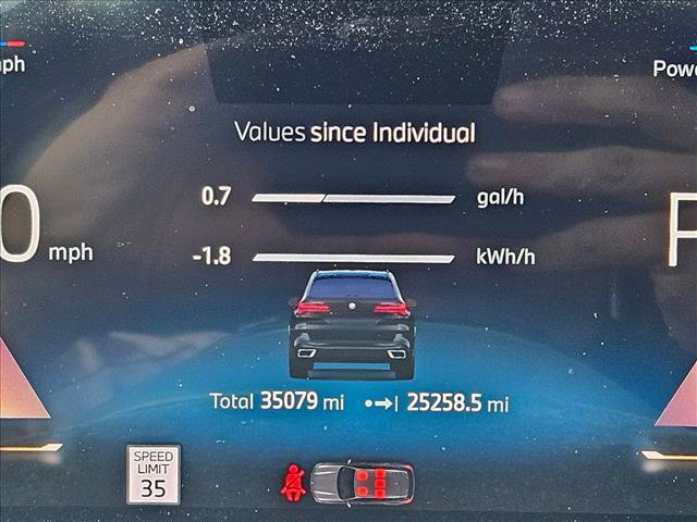 Used 2024 BMW X5 xDrive50e w/ M Sport Package AWD/4WD image 10