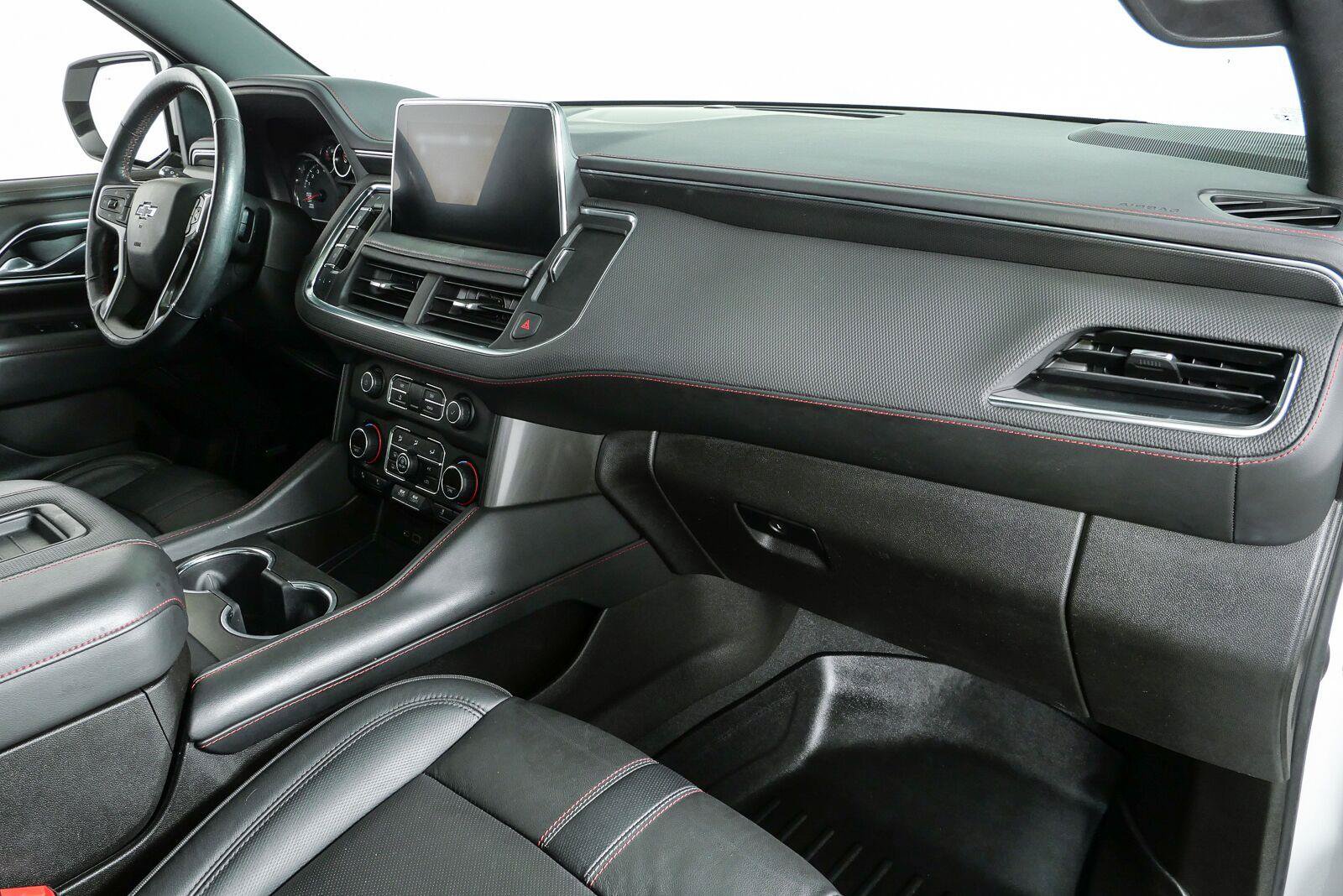 Used 2021 Chevrolet Tahoe RST w/ Luxury Package RWD image 27