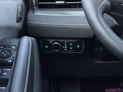 Certified 2025 Ford Mustang Mach-E GT w/ Interior Protection Package image 32