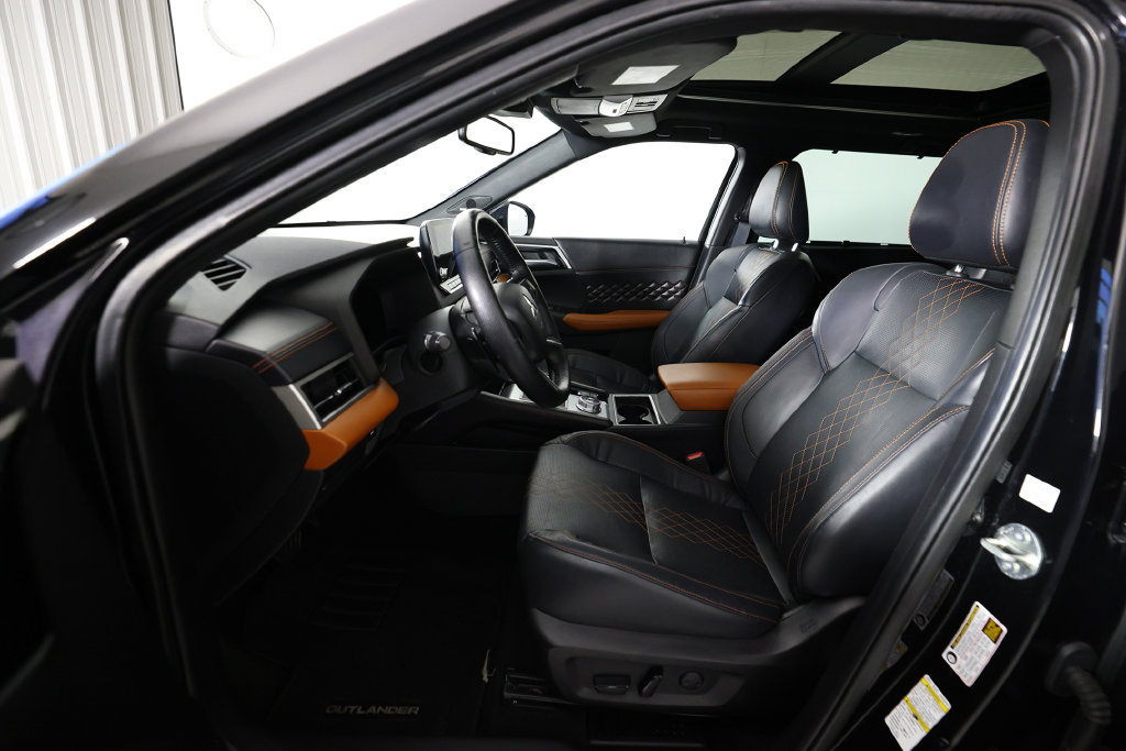 Used 2022 Mitsubishi Outlander SEL FWD image 17