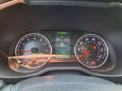 Used 2021 Toyota RAV4 XLE FWD image 33