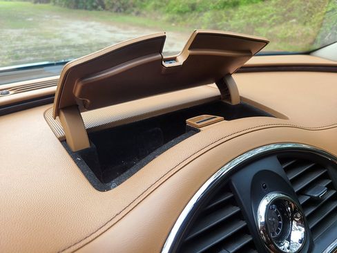 Used 2017 Buick Enclave Premium w/ Experience Buick Package image 35