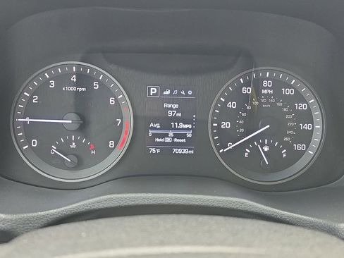 Used 2017 Hyundai Tucson SE image 18