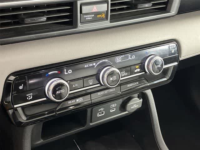 Used 2025 Honda Pilot EX-L image 27