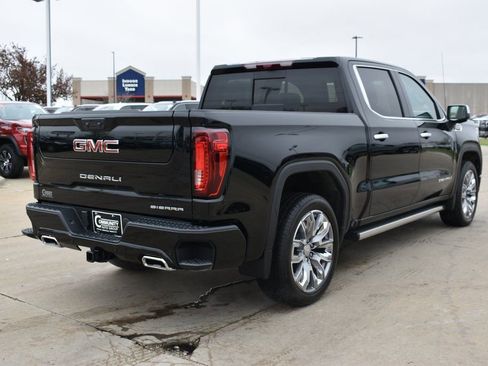New 2025 GMC Sierra 1500 Denali image 7