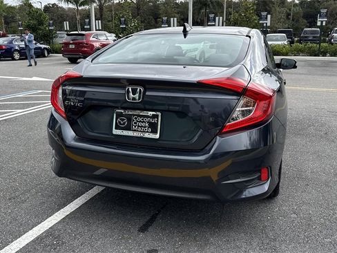 Used 2018 Honda Civic EX image 26