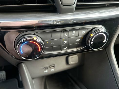 New 2026 Buick Encore GX Sport Touring w/ Advanced Technology Package image 18