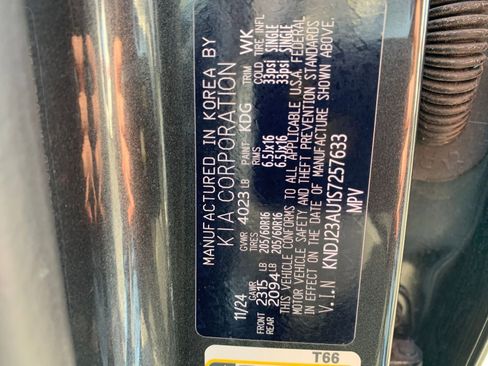 Used 2025 Kia Soul LX w/ LX Technology Package image 27