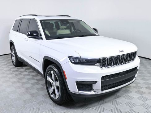 Used 2021 Jeep Grand Cherokee L Limited w/ Luxury Tech Group II AWD/4WD image 26