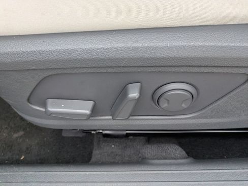 Used 2025 Hyundai Sonata SEL FWD image 19