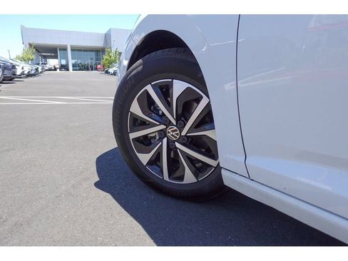 Used 2024 Volkswagen Jetta S FWD image 8