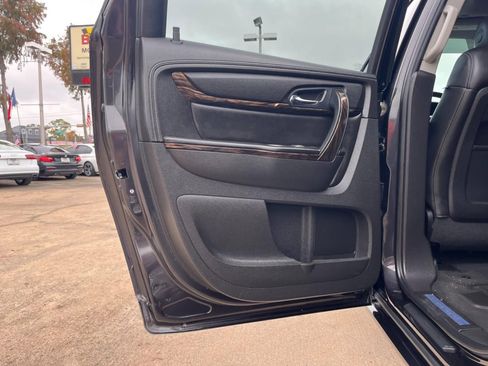 Used 2015 GMC Acadia Denali image 29