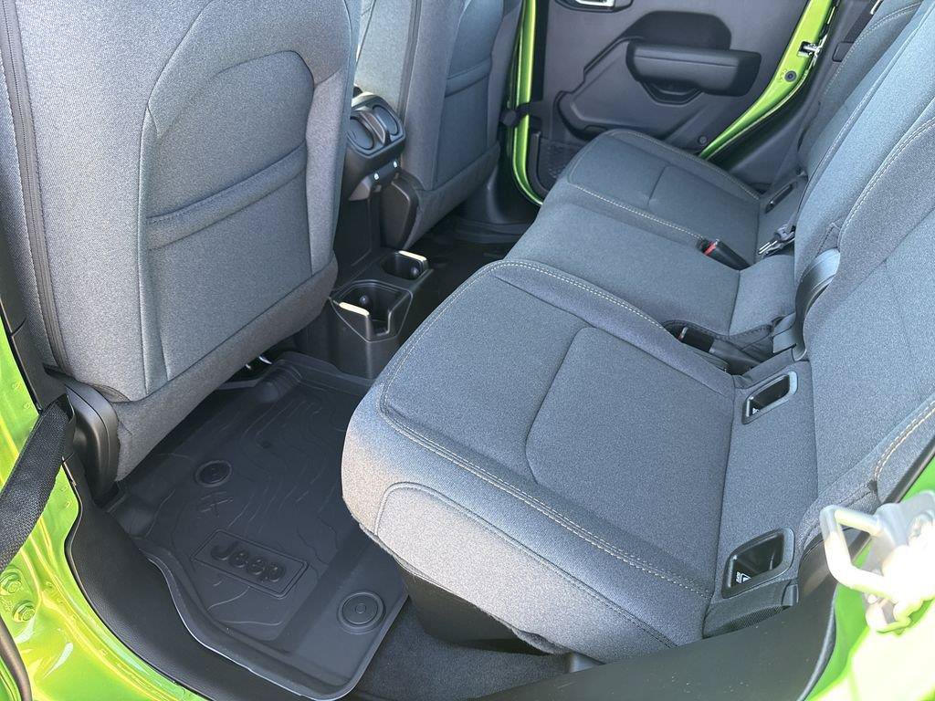 New 2026 Jeep Gladiator Sport AWD/4WD image 29