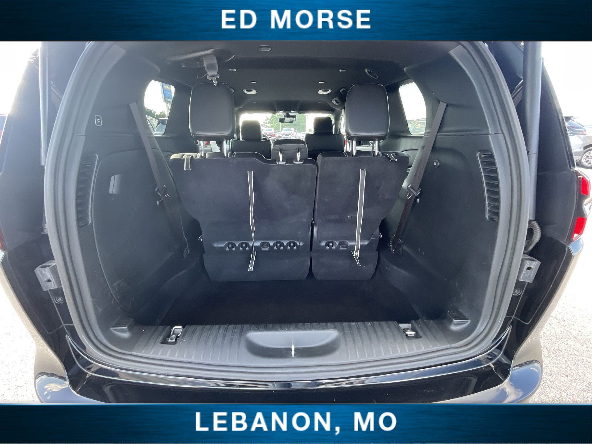 Used 2025 Chrysler Pacifica Select FWD image 23