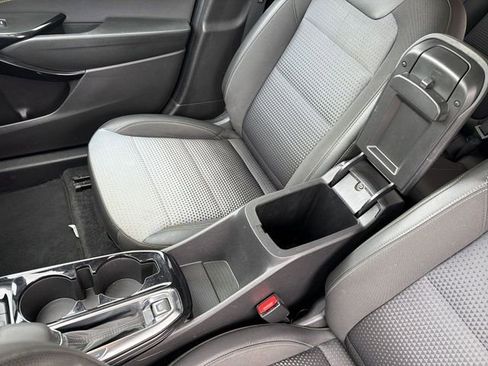 Certified 2024 Chevrolet Trax LT image 22