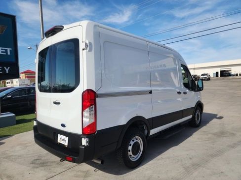 Used 2020 Ford Transit 250 Base image 4