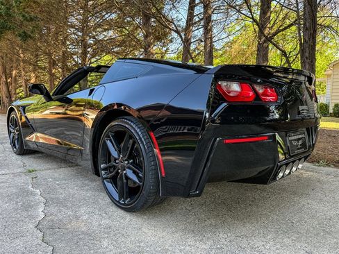 Used 2016 Chevrolet Corvette Stingray Coupe w/ Carbon Flash Badge Package RWD image 27