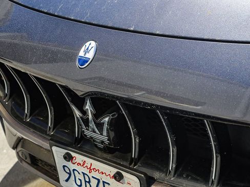 Used 2023 Maserati Grecale GT AWD/4WD image 3