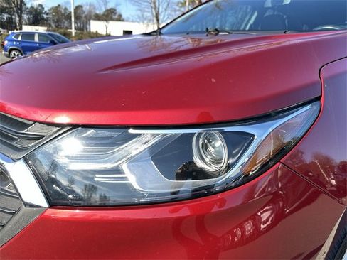 Used 2020 Chevrolet Equinox LT image 8