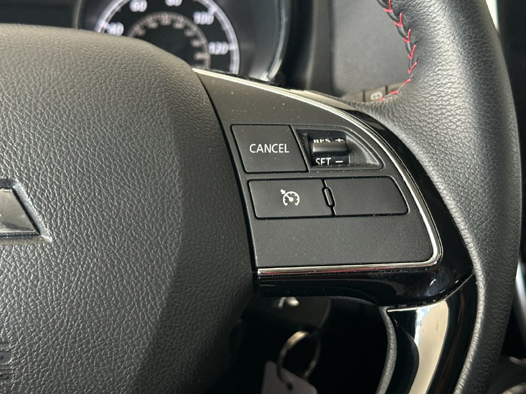 Used 2026 Mitsubishi Outlander Sport AWD image 23