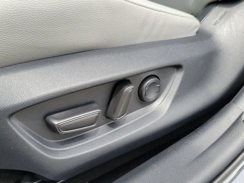 Certified 2025 Toyota Camry SE FWD image 16
