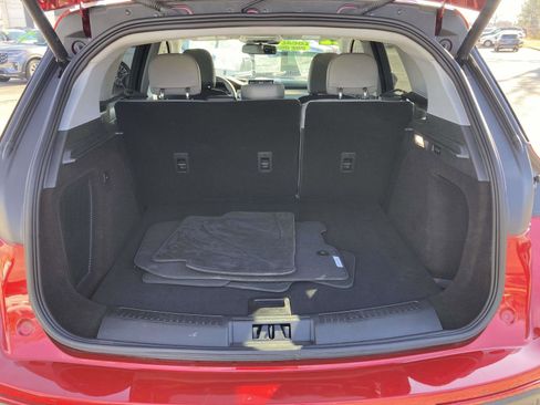 Used 2022 Lincoln Corsair FWD w/ Equipment Group 101A image 15