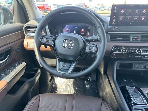 New 2026 Honda Pilot Elite image 13