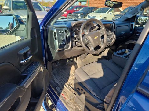 Used 2015 Chevrolet Silverado 1500 LT w/ LT Convenience Package AWD/4WD image 8