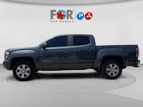 Used 2017 GMC Canyon SLE w/ SLE Convenience Package RWD image 2