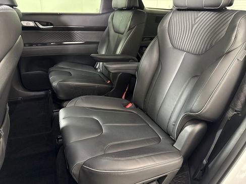 Used 2024 Hyundai Palisade Calligraphy image 14