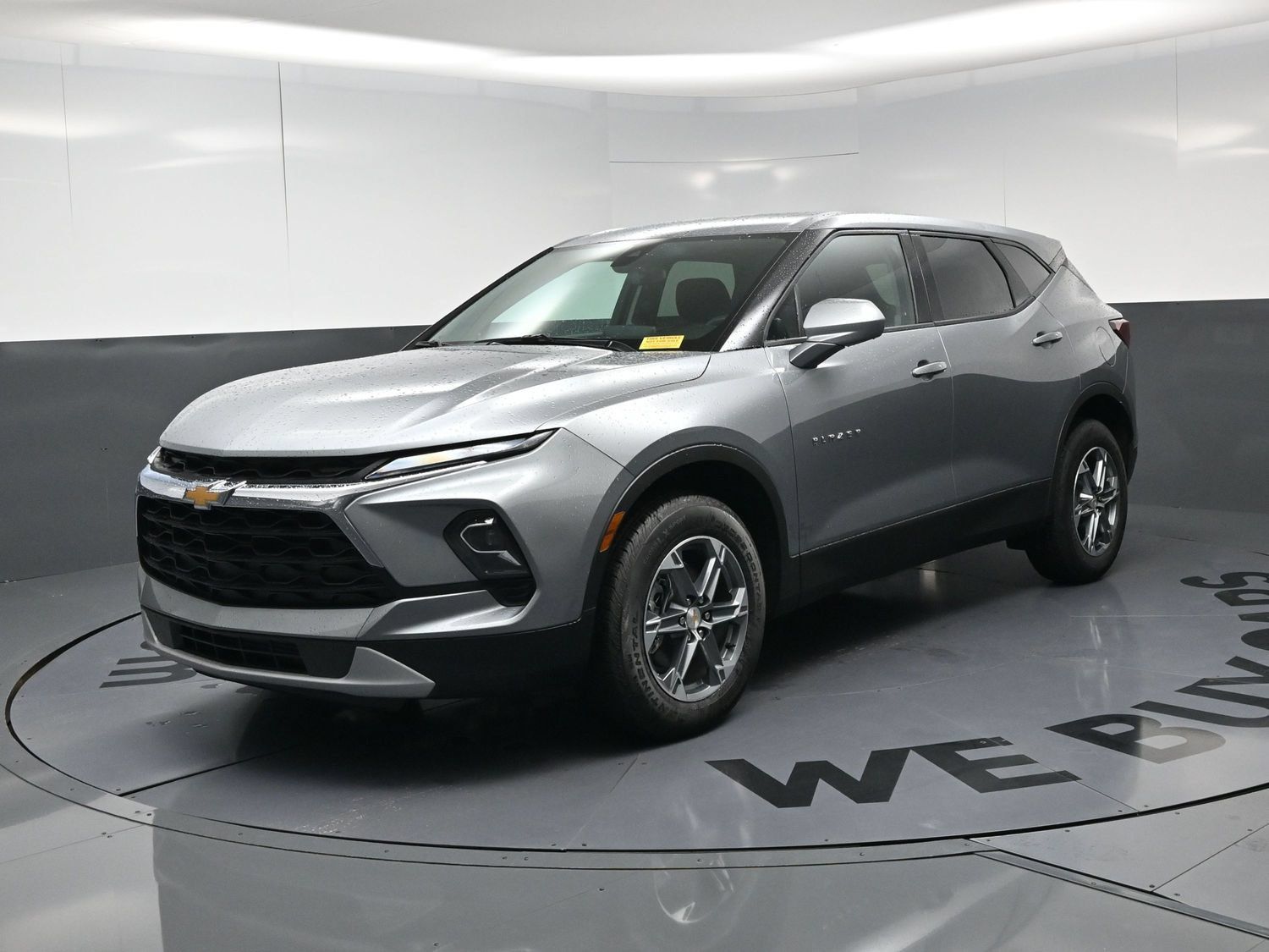 Used 2026 Chevrolet Blazer LT FWD image 5
