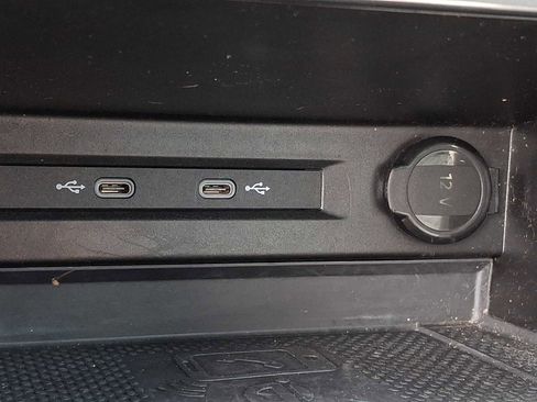 Used 2022 Volkswagen Tiguan SE R-Line AWD/4WD image 21